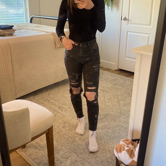 American Eagle Black Ripped Jeans Size 0 - Picture 2 of 3